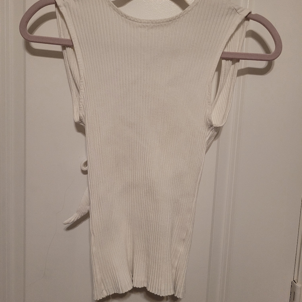 Zara Size Large women's ribbed white halter top